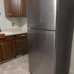 Stove And Refrigerator Samsung