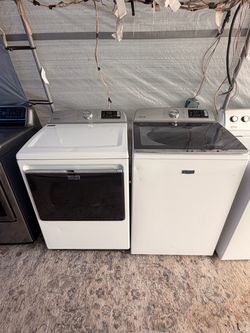 Maytag washer & dryer set