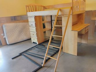 Set a bunk beds twin over twin or full of we're chilling in your choice delivery available $100