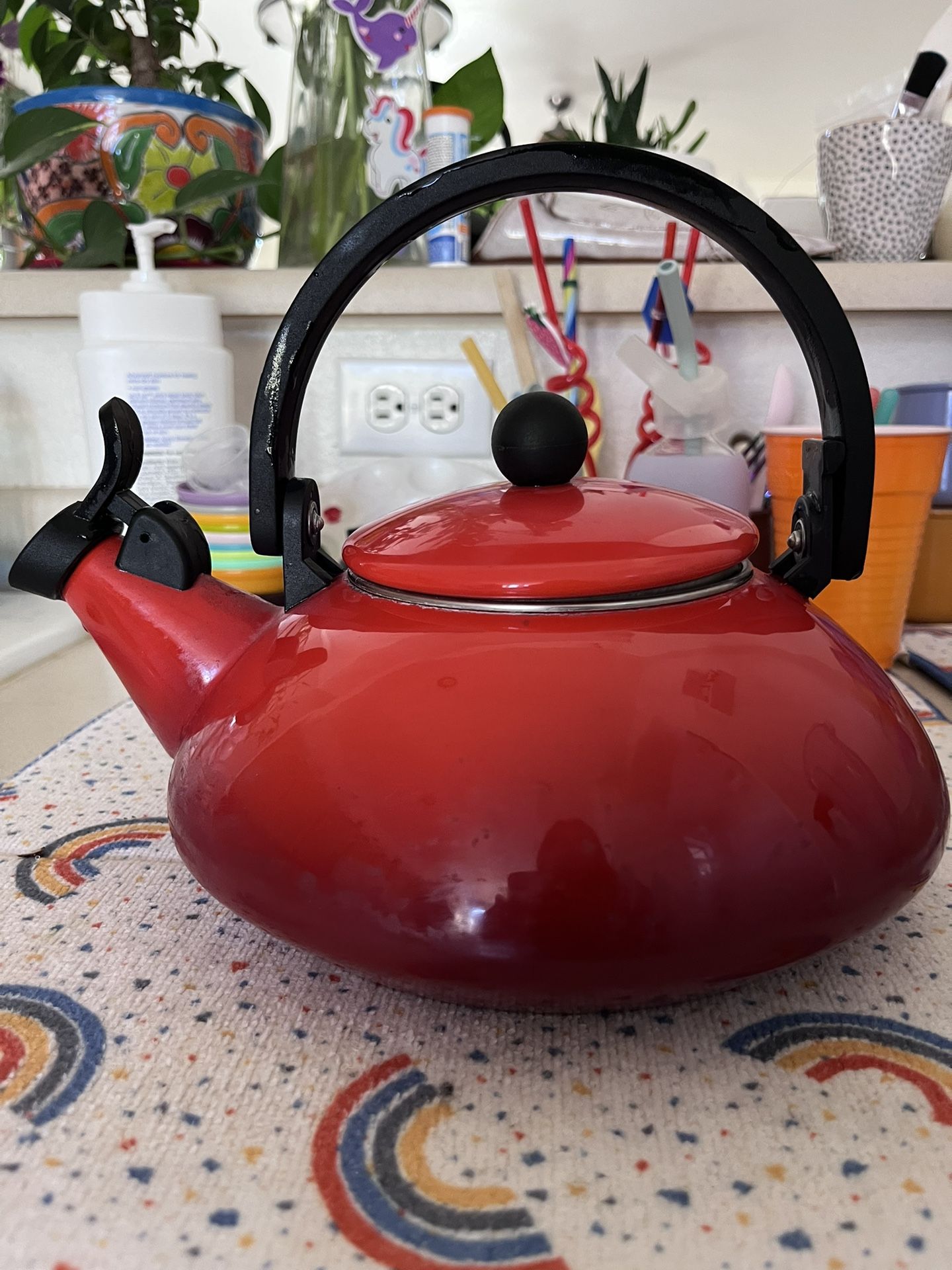 Le Creuset Tea kettle