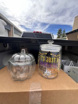 Halloween Containers