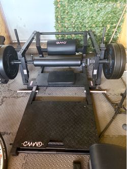 GMWD hip thrust machine ( plates not included)