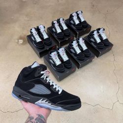 Jordan 5’s Metallic 