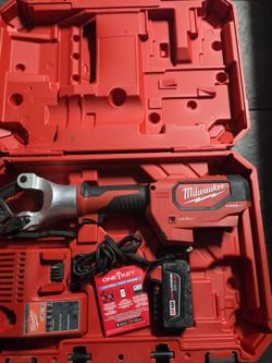 Milwaukee 2679-22 M18 FORCE LOGIC 600 MCM Crimper
