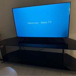 40” Hisense Smart TV & Stand