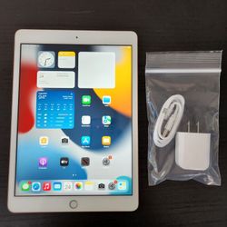 Apple iPad 7 - Wifi - Like New 