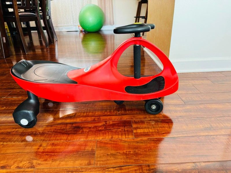 PlasmaCar RIDE on TOY - RED