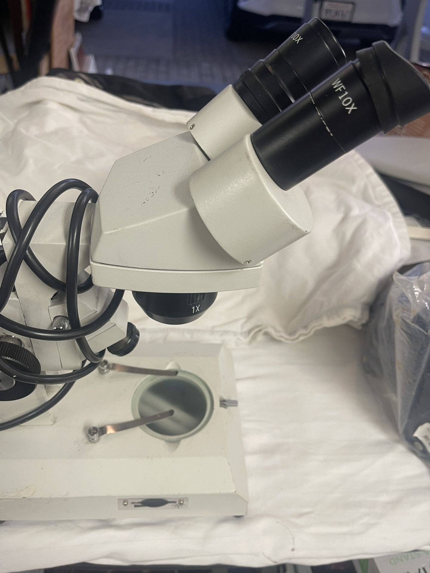 Eagle Microscope