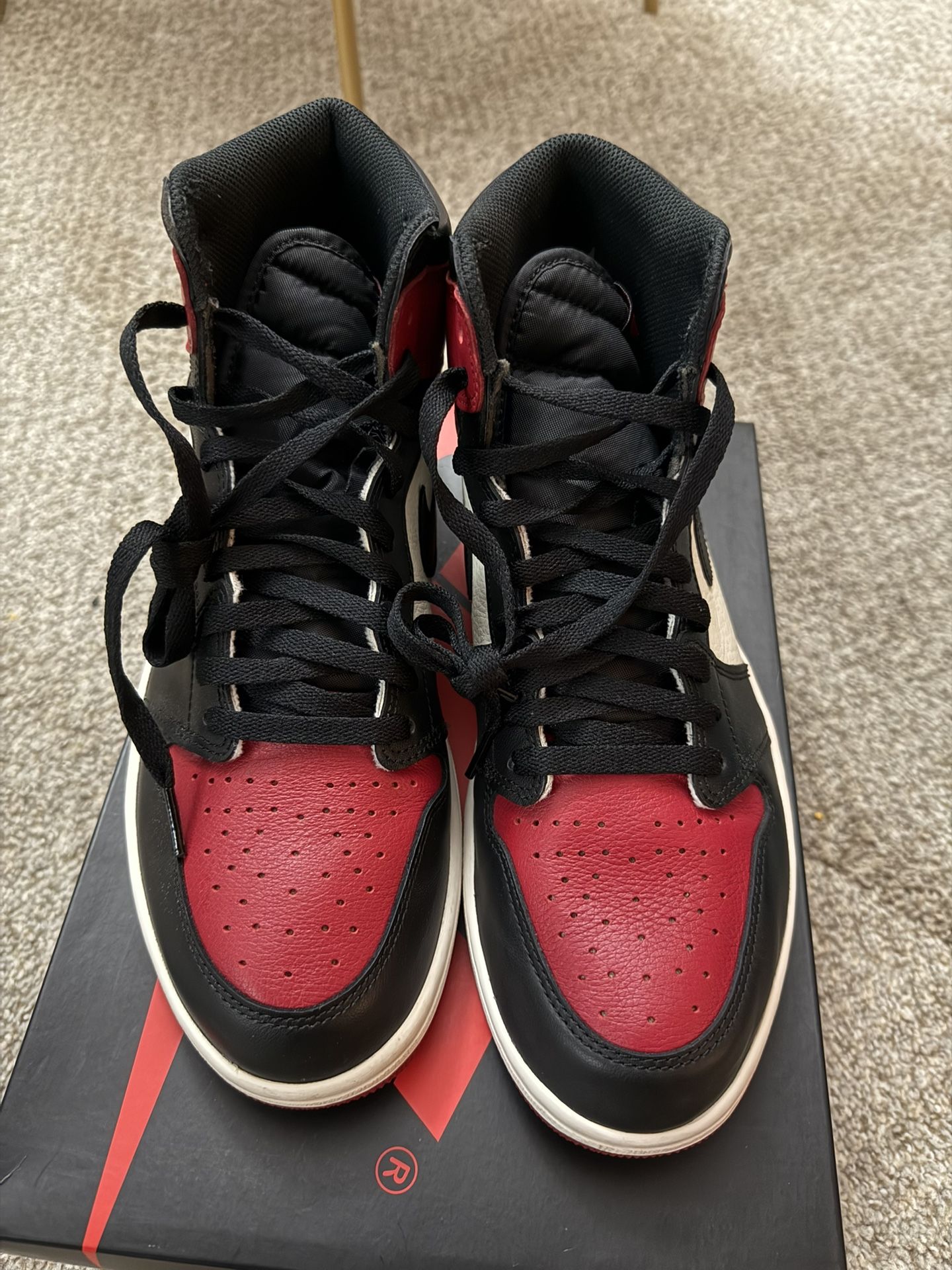 Air Jordan 1 “Bred Toe” Size 10.5 Men Pre-Owned