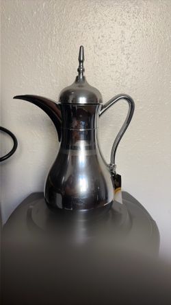 Tea server