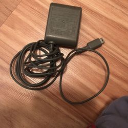 Nintendo Lite Charger