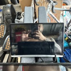 13 In WiFi Headrest Monitors 
