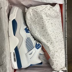 Jordan 4 Military Blue 