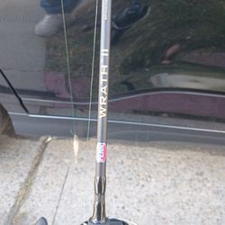Penn wrath 11 rod and reel combo. Reel size is a 2500