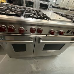 Wolf 48″ Professional Gas Range – Model R486G – Like New