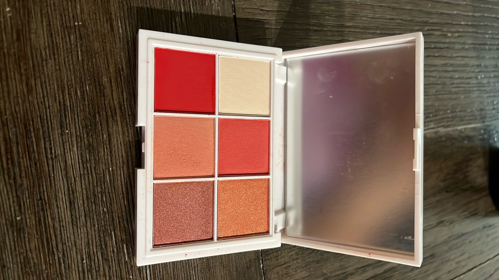 Be Flawless Eye Shadow Palette