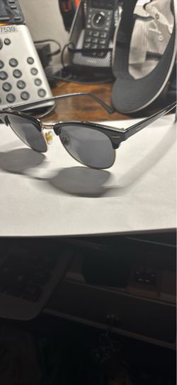 Clubmaster-Style Sunglasses Black and Gold