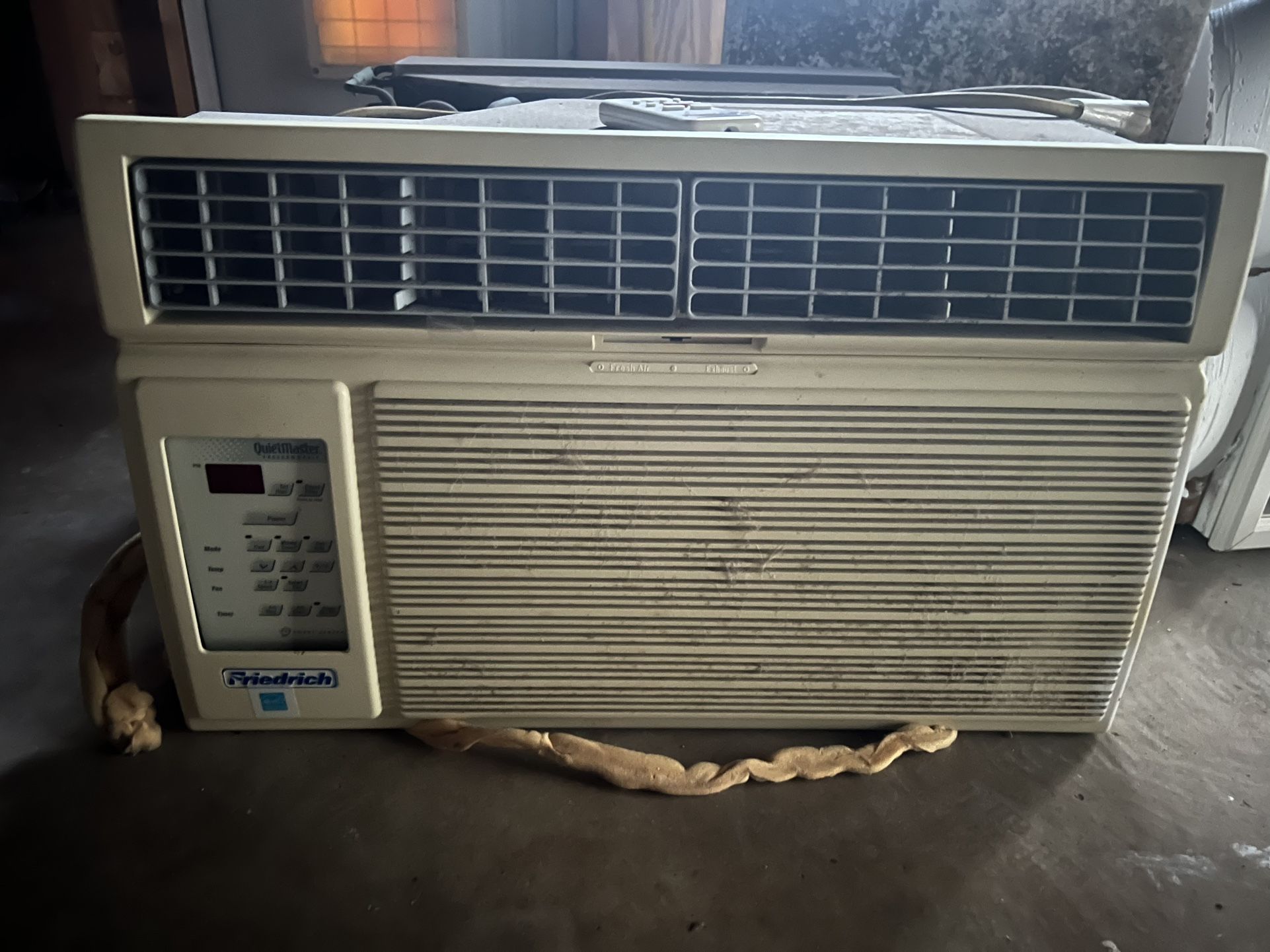 Air Conditioner Wall Unit 