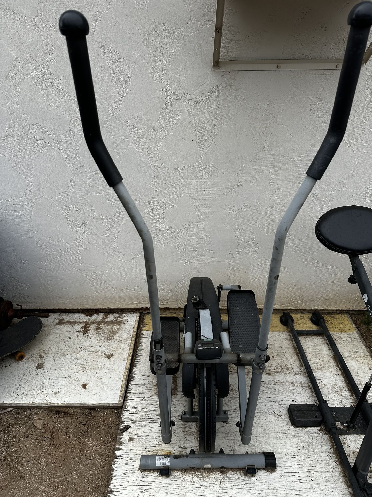 Elliptical And Assistant Squat Machine