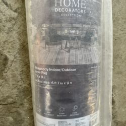 Indoor/Outdoor Area Rug Rhapsody Gray 7ft. x 9 ft. 