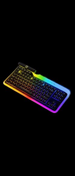 HYTE Keeb TKL Gaming Keyboard