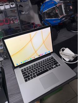 Apple MacBook Pro Retina laptop 2013