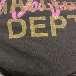 Size Medium Gallery Dept 2023 Drop 