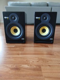 KRK Rokit 5 Powered Studio Monitors – Pair – Good Condition