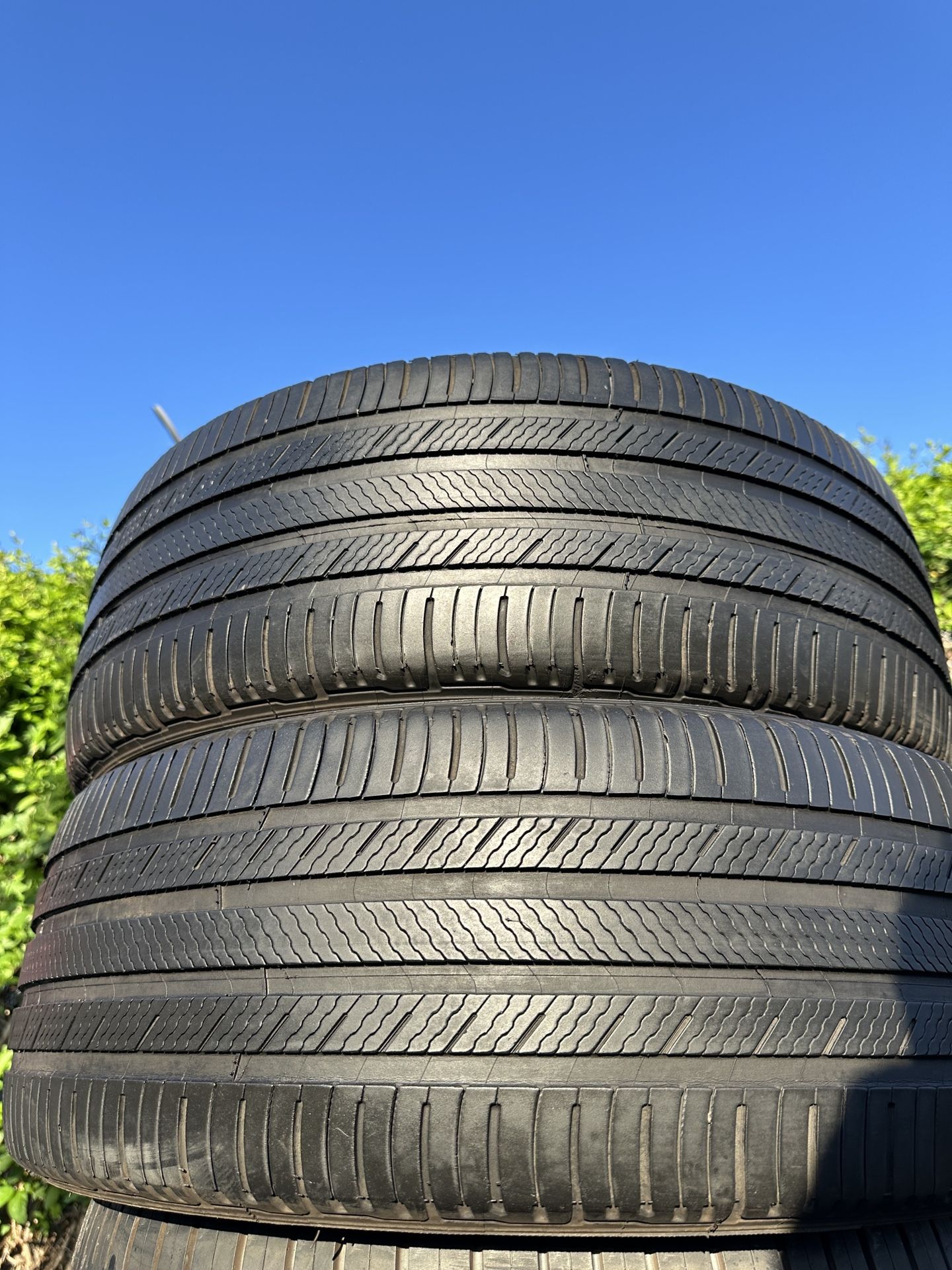 235 45 20 Michelin premier 235/45/20 used tires 235/45R20