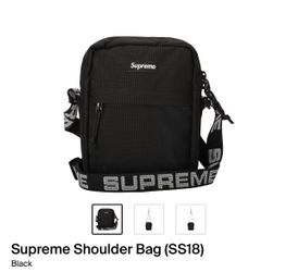Suprem black shoulder bag/crossbody bag NWT unisex