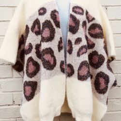 New Roffe Accessories Metallic Pink Leopard Poncho Capelet Jacket Top One Size