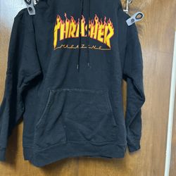 Vintage Thrasher - Large