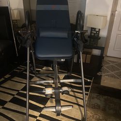 Inversion Table- Like New Iron MAN high capacity inversion table