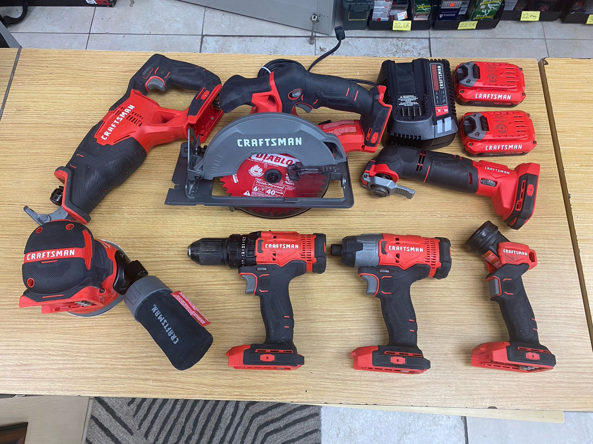 CRAFTSMAN V20* Cordless Drill Combo Kit, 7 Tool (CMCK700D2)