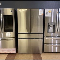 Samsung Bespoke 4 Door French Door Refrigerator With Beverage Center And Ice Maker 🧊 Scratch  AND  Dent