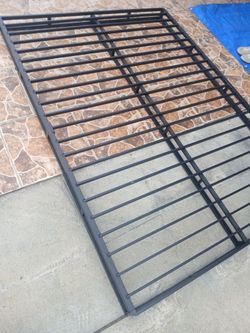 Size full platform bed