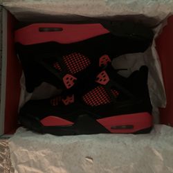 Jordan 4