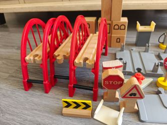 Brio bridge and bus station