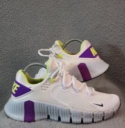 Nike Free Metcon 4 Women sz 10 Wild Berry Gym CZ0596-157