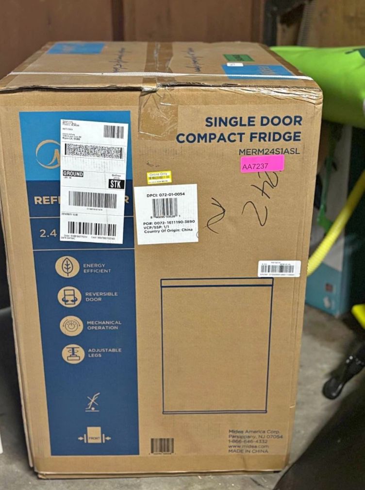 Mini Fridge