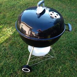 Original Weber Kettle 22 inch Charcoal Grill Black BBQ