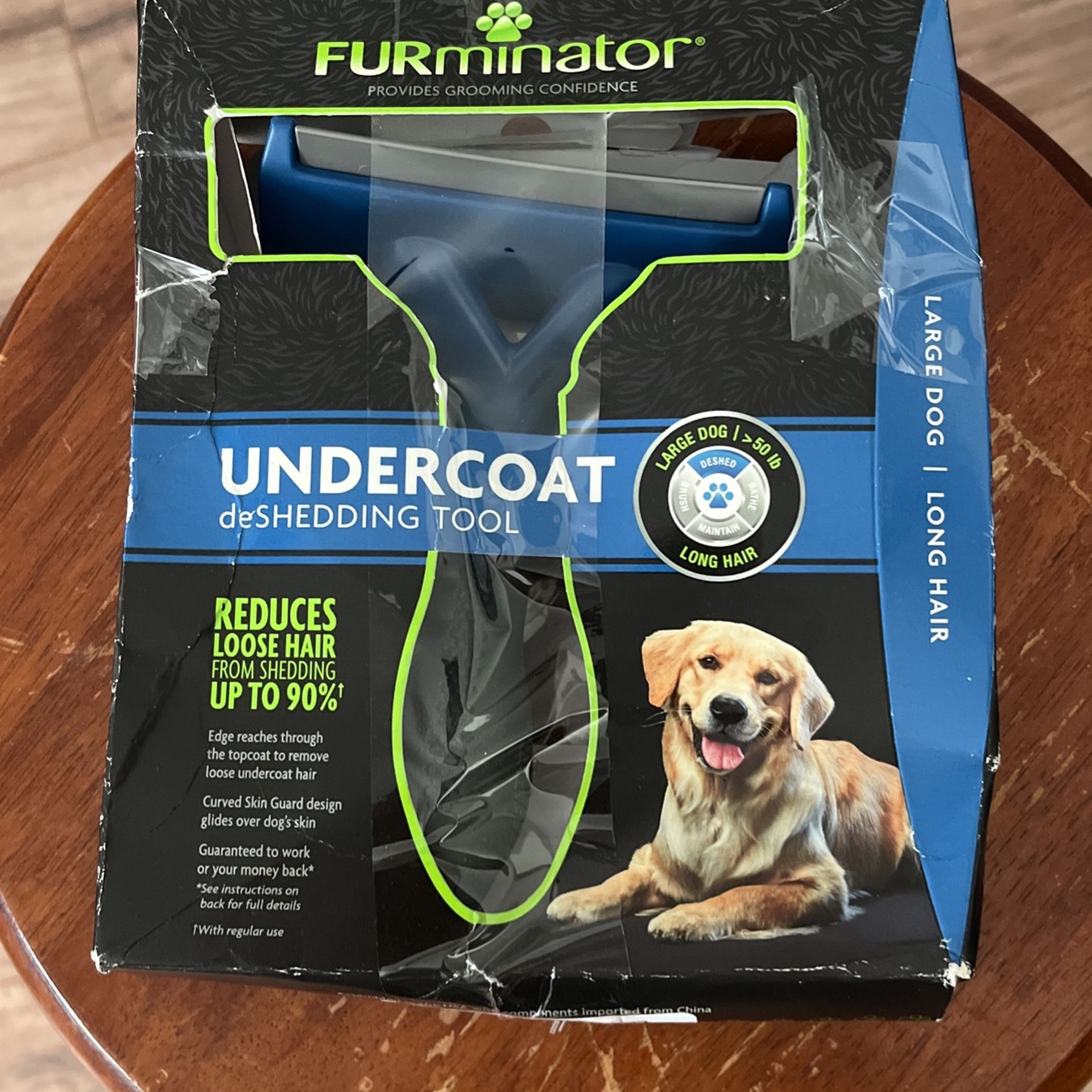 FURminator UNDERCOAT deSHEDDING TOOL LG DOD/ Long Hair New In Box. BOX IS Smashed 