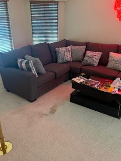 Really nice sectional like new Coffee Table included