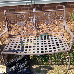 Wrought Iron Patio Furniture 4pc And Cushions 