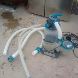 Pool Pump / Filter - Like New