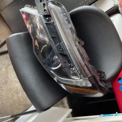 2016 Honda Pilot Left Headlamp Used 