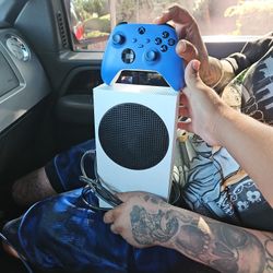 Xbox  Series S 1tb