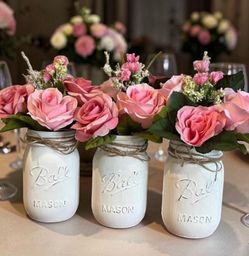Chalk painted distressed mason jars - PINK ROSES