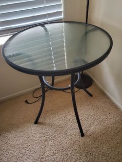 Round table