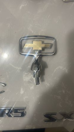 1991 Chevrolet Impala/Caprice/Bel Air NEW OEM HOOD ORNAMENT EMBLEM - GM # 10119817 (IMPALA/CAPRICE) 